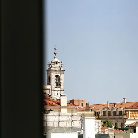 Apartamento Hostwise - Stylish Flat Near Bica Elevator