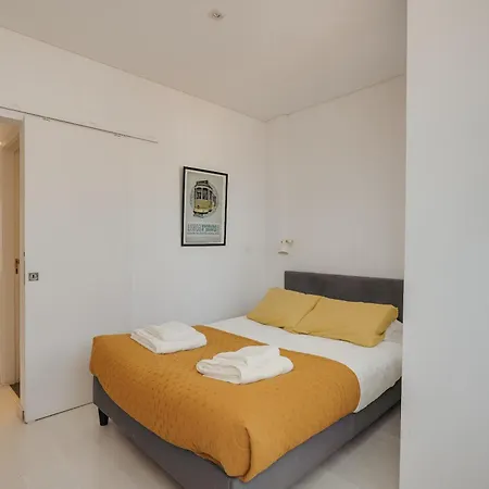 شقة Hostwise - Stylish Flat Near Bica Elevator Lisboa